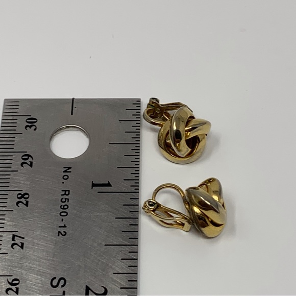 Napier Vintage Gold Toned Knot Swirl Clip On Earrings - Picture 3 of 4